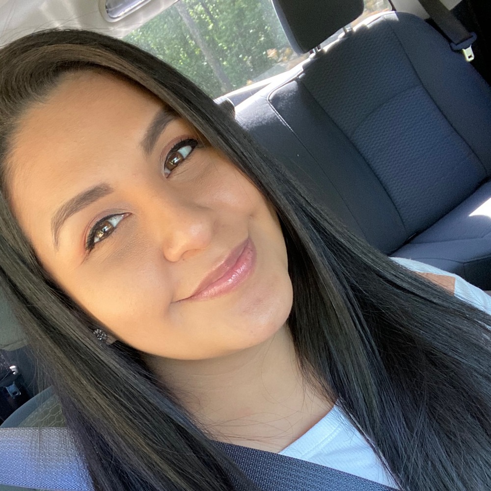 Meet your Posher, Liz